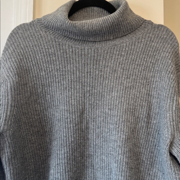 Quince Mongolian cashmere sweater - Picture 4 of 7